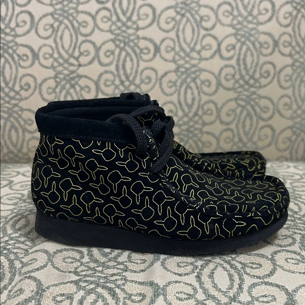 Stylish Black Pokémon Pikachu Kids Shoes